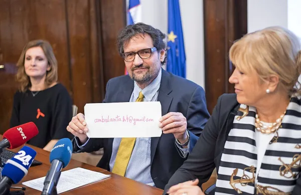 Janez Tomažič opozarja, da je stigma še vedno zelo močna.
