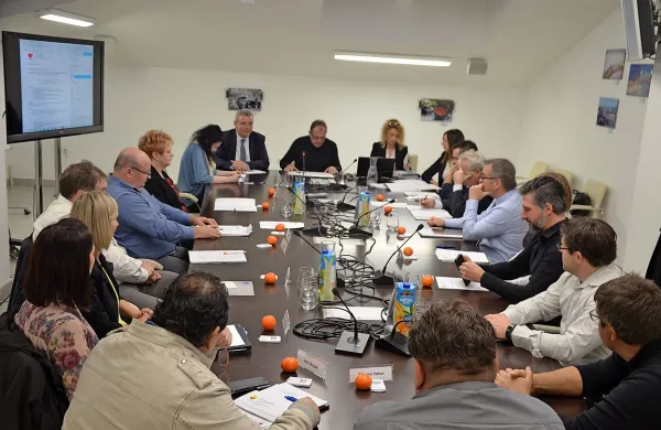 Humar bo še naprej poklicni župan