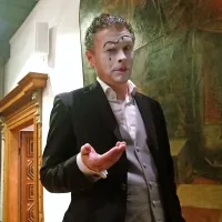 Carl Rosman je ob tokratni vrnitvi v Koper nastopil kot solist v Schönbergovem delu  Pierrot Lunaire, 
ki ga je izvedel ansambel Neofonía.  