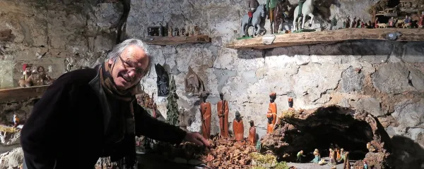 Na razstavi v Kazljah je mogoče videti le del bogate zbirke jaslic.