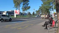 Avtobusno postajališče ob Šmarski cesti je v prometnih konicah 
velikokrat zaparkirano. 