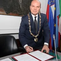 Zlata županska verižica Đeniu Zadkoviću
