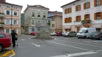Tolminci so načeloma za to, da se zapre Trg 1. maja, a le, če bo dostopen za stanovalce, lokale, trgovine in dostavo, če bo občina uredila 
parkiranje in predvsem trg  oživila s prireditvami. 