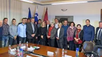 Sežanski občinski svet za prihodnje obdobje na čelu z županom 
Davidom Škabarjem.