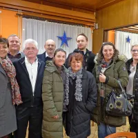 Člani sveta KS Jagodje-Dobrava ter nekdanja in zdajšnja tajnica, z 
leve: Jelena Dudine (nekdanja tajnica), Giuliano Ritoša, Maks 
Filipčič (ni več član), Bojan Zadel, Anja Trbižan (tajnica), Vida 
Orbanič, Matjaž Gergeta, Dolores Bernetič, Ilenia Šavron Ukovič, 
manjka Branka Požar   