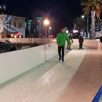 Letošnje drsališče ob morju je po  podatkih Turistične organizacije 
Koper največje v Sloveniji.
