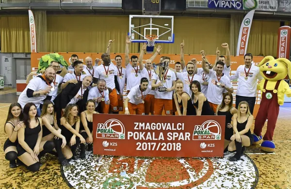 Košarkarji Sixta Primorske so postali pokalni prvaki Slovenije.