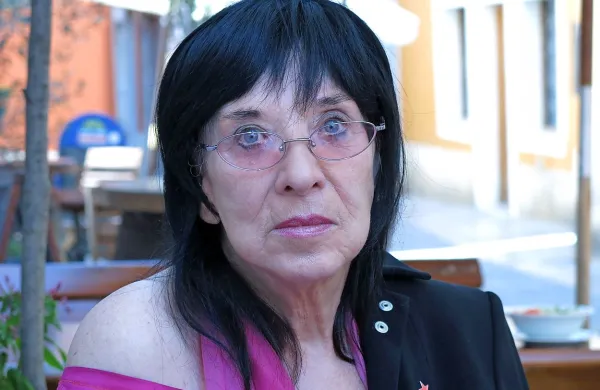 Svetlana Makarovič, pesnica, pravljičarka, šansonjerka ... 