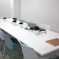 Konferenčna soba