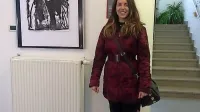 Klementina Pečar ustvarja tako portrete kakor avtoportrete.  