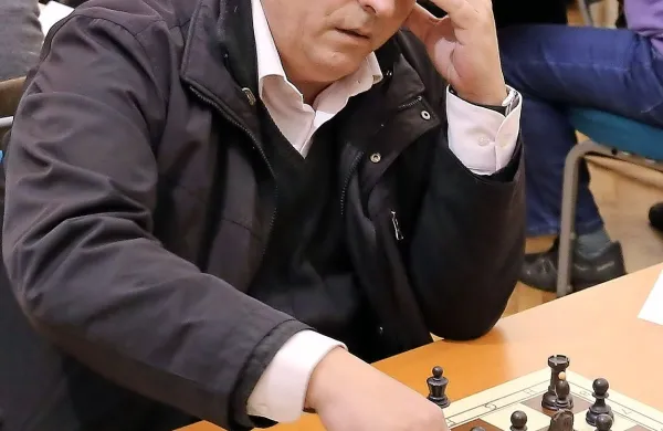 Zdenko Kožul bo letos prvi nosilec šahovskega turnirja v Novi 
Gorici. 