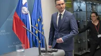 Marjan Šarec je povedal, da je še do včeraj zjutraj dobival pošto v 
prid ali proti Dejanu Prešičku. Za ugotavljanje, kdo ima prav, se ne 
čuti poklicanega, bo pa od naslednje ekipe pričakoval, da bo znala 
urejati tudi odnose na kulturnem ministrstvu.   
