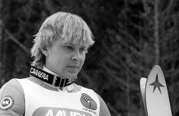 Matti Nykänen v Planici marca 1986, kjer je na prvi tekmi dosegel eno od 46 zmag v svetovnem pokalu. Na drugi tekmi je bil tretji.