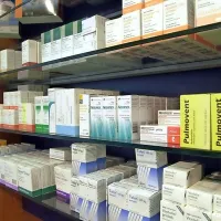 Prehranska dopolnila niso zdravila in ne zdravijo.  