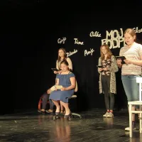 Eno najdejavnejših kulturnih društev na Postojnskem, Kulturno 
umetniško društvo Planina, vsako sezono na oder postavi tudi  
premieri odrasle in otroške gledališke skupine in več prireditev.