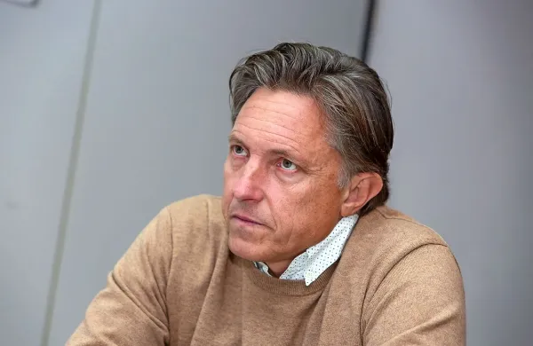 Neuradno naj bi šlo za direktorja ZD Izola Evgenija Komljanca.