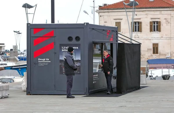 Maketa drugega tira Divača-Koper je bila lani na ogled tudi v 
Kopru.