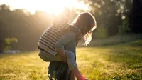 Centri za socialno delo bodo  ohranili strokovno in svetovalno 
vlogo ter pristojnost odločanja o nujnih ukrepih za takojšnjo 
zaščito in varstvo otroka, vse srednje- in dolgoročne odločitve pa 
bi po novem sprejemalo sodišče.



 