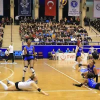 V dresu turškega Aydina bo najbolj nevarna 202 cm visoka 
Elizabeth Brayelin Martinez. 