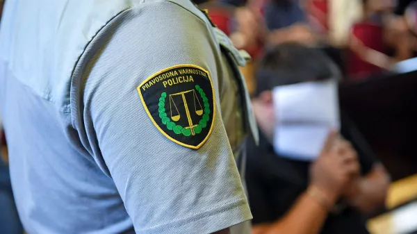 Vrste pravosodnih policistov naj bi se okrepile že v kratkem.