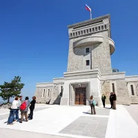Za pomnik bo po novem skrbel občinski zavod za turizem.