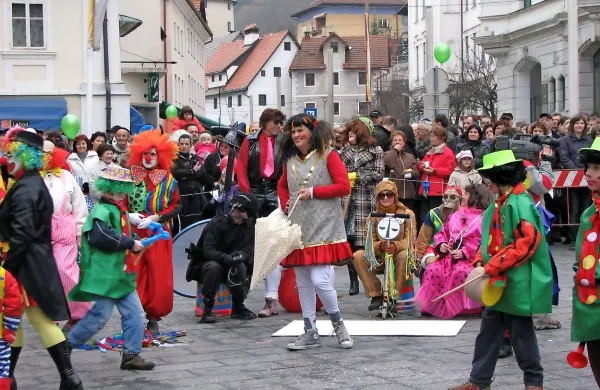 Utrinek iz minulih izdaj