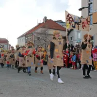 Domači navdušili z izvirnostjo