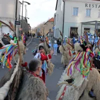 Domači navdušili z izvirnostjo