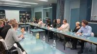 Ker se je pojavil dvom, koliko dejansko znaša izguba bolnišnice, je 
svet zavoda naročil, naj letno poročilo pregleda revizor. (Fotografija je simbolična, prikazuje eno izmed preteklih sej zavoda.) 
