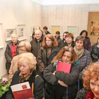 Tri ženske, ena razstava