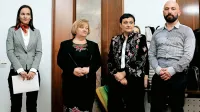 Državna sekretarka Pia Vračko (prva levo) je včeraj govorila povsem drug jezik kot predstavniki sindikata, zbornice 
in strokovnega kolegija:  Dragica Kekec,  Monika Ažman in Branko Bregar.