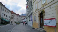 Kako bodo v Idriji pognali rast turizma, še ne vedo. Za uvod so 
spremenili ime Centra za dediščino v Zavod za turizem.