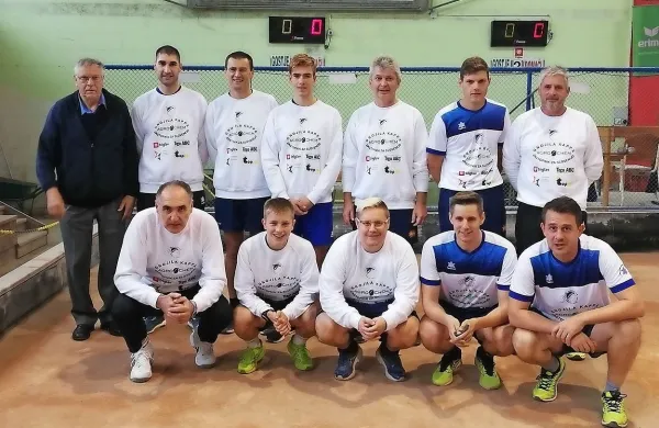 Kobjeglavski Agrochem Hrast v polfinalu proti favorizirani Trati  upa na presenečenje.