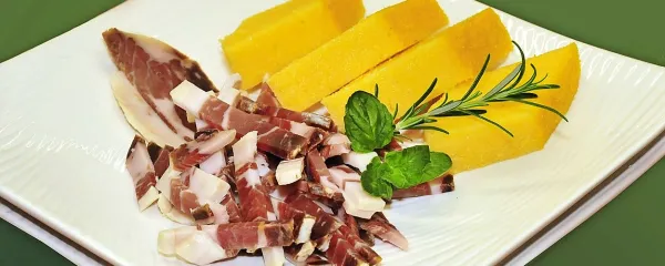Pestra prehrana je blagodejna tudi pri težavah zaradi mene.