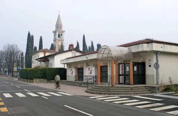 Ker vsebin za nekdanjo trgovino niso našli, bi jo  občina prodala. 
Pred tem pa bodo za mnenje o vsebini vprašali ljudi. 