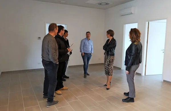 Briški mladinski center naj bi zaživel še to pomlad.  