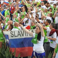 Na zgodovinsko srečanje nosilcev zlate slovenske reprezentance 
na Eurobasketu 2017 je prišlo približno 2000 slovenskih navijačev.
