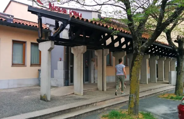 Banko v Vipavi si je srbska trojica za svojo tarčo izbrala 30. aprila 
lani. 