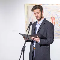 Poezijo je bral Igralec SNG Nova Gorica Matija Rupel 