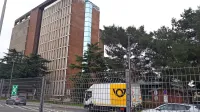 Uradnih informacij o  razpletu prodajnega postopka za večinski delež Intereurope še ni, neuradno pa je slišati, da  
naj bi v boju zmagala Pošta Slovenije.

