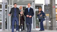 Novogoriški župan Klemen Miklavič in direktor družbe Riko Janez 
Škrabec sta bila po podpisu sodne poravnave zadovoljna.