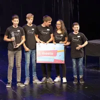V kategoriji osnovnošolci je zmagala ekipa Avaga z Osnovne šole 
Dobravlje z idejo čistilec odtoka Avaga.