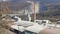 Klinker za proizvodnjo cementa v Trstu bodo proizvajali v Anhovem in s tem optimizirali zasedenost razpoložljivih kapacitet. 