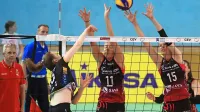 Pia Blažič (Gen-I Volley, v napadu) je bila najboljša igralka zadnjih 
dveh finalnih tekem.  