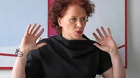 Dr. Maja Bogataj Jančič opozarja na pasti nove evropske direktive 
o avtorskih pravicah. 