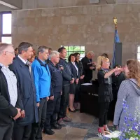 Osrednji govornik na prireditvi je bil predsednik države Borut 
Pahor, ki se je za skrb za naravo zahvalil tako direktorju Parka 
Škocjanske jame Stojanu Ščuki kot predsedniku jamarske zveze 
Slovenije Igorju Benku (levo in desno ob njem). 