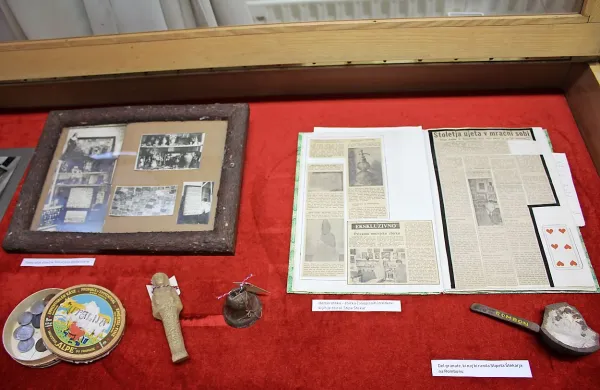 V Lavričevi knjižnici je na ogled  razstava o Stipetu Štekarju.