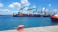 S podaljšanjem bo prvi pomol, ob katerem privezujejo kontejnerske ladje, dolg 700 metrov.  