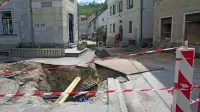 Podobno kot večina dejavnosti je tudi gradbena enota Komunale lani končala v rdečih številkah.