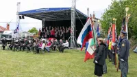Tudi slaba vremenska napoved ni skalila sobotnega spominskega 
dne na Kozjanah.